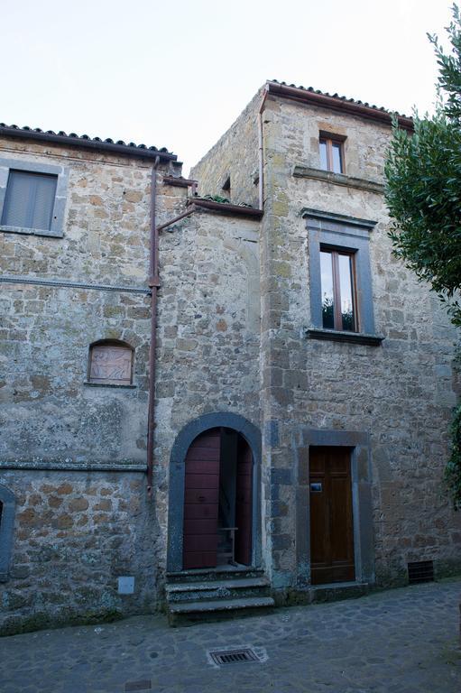 Palazzo Contino Apartment Bagnoregio Exterior photo